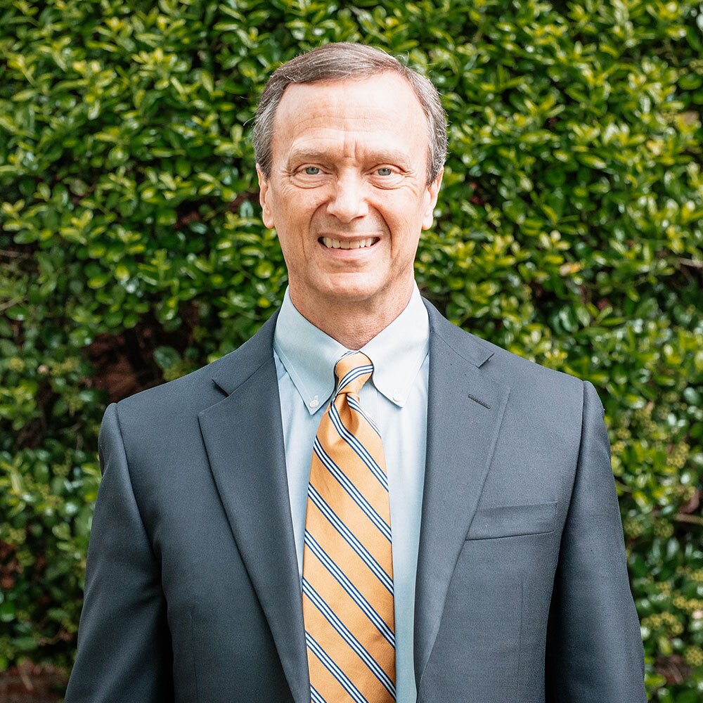 Gordon Smith headshot