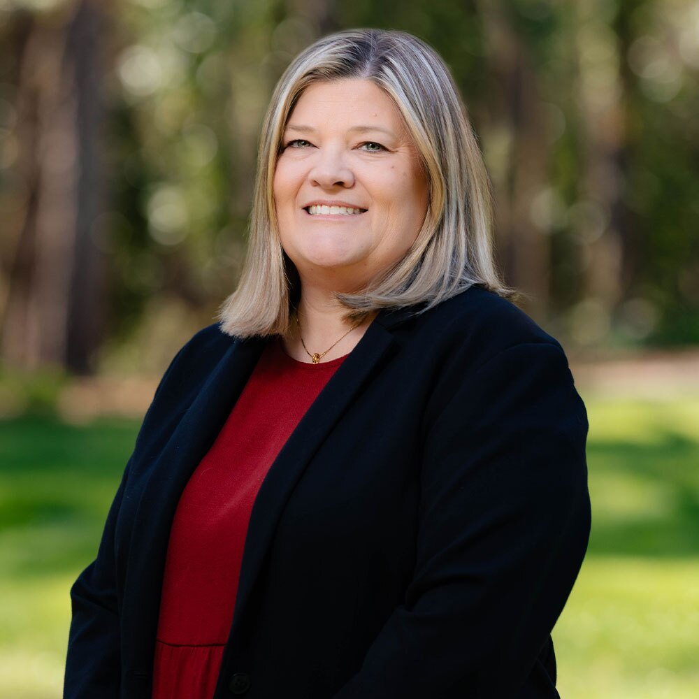 Robin Roberts headshot