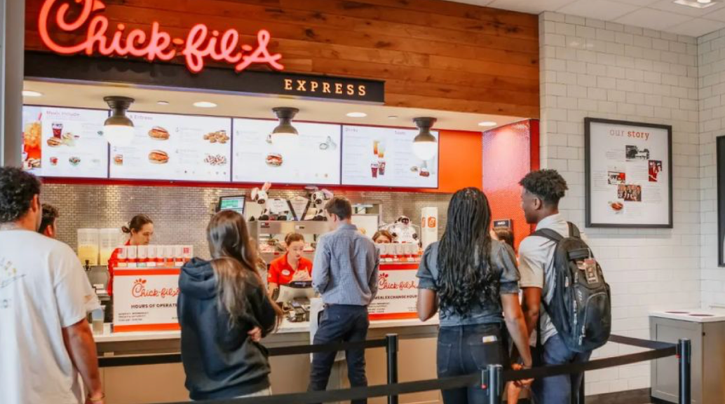 Chic fil a line