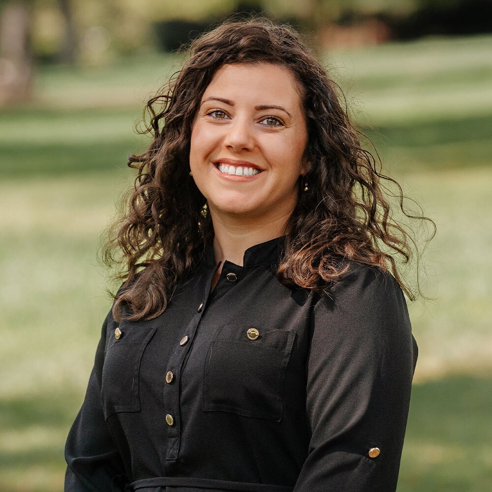 Amalia Allan headshot