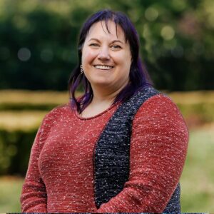 Joni Criswell Headshot