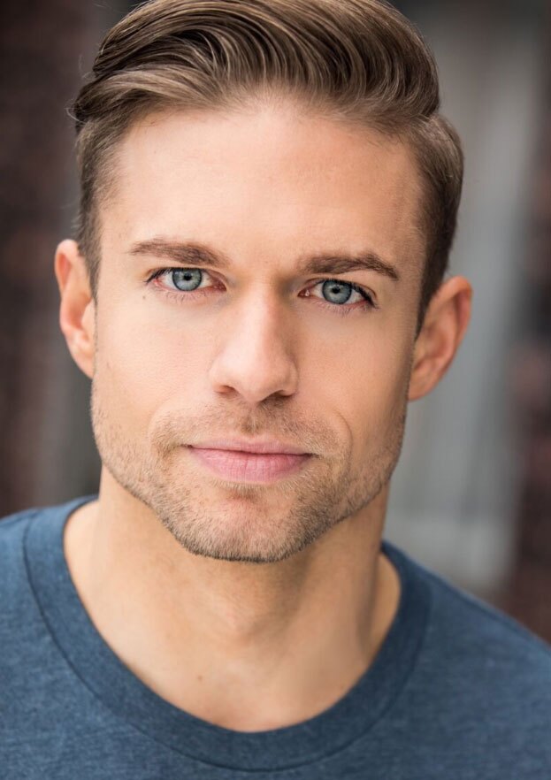 Hunter Ryan Herdlicka headshot