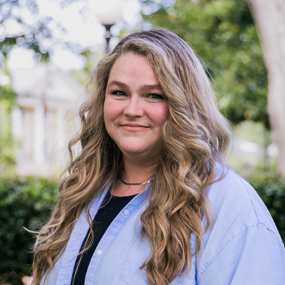 MCKENZIE CAMPEBLL HEADSHOT 1