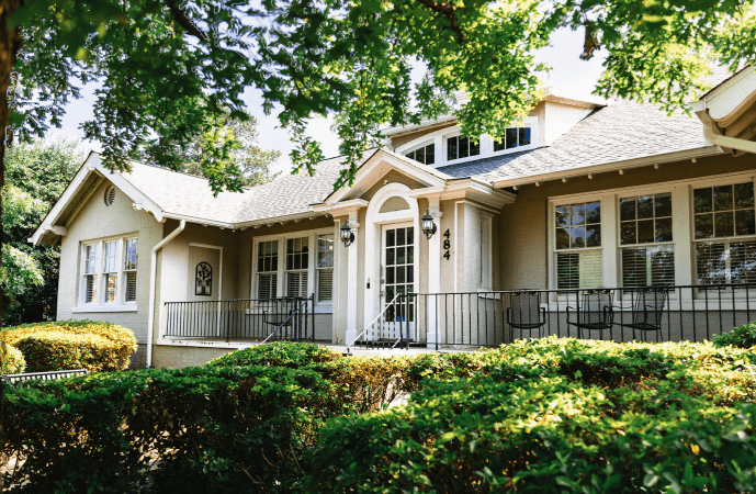 Anderson University Honors College white building