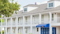 Baymont by Wyndham hotel view