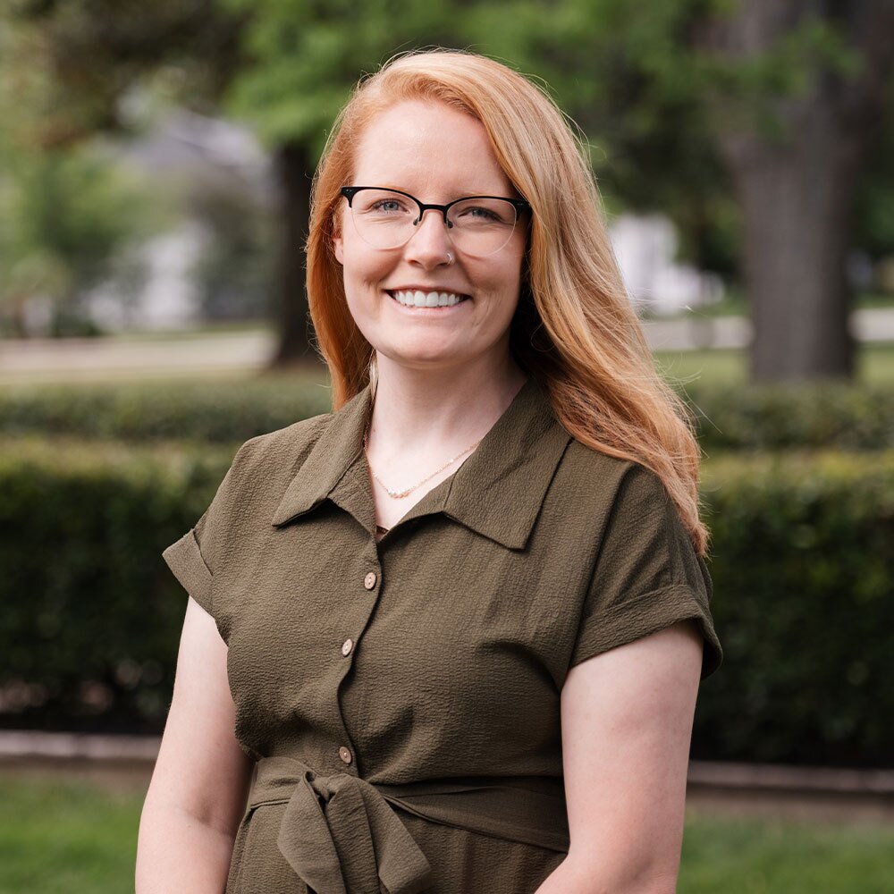 Julie Bostick headshot