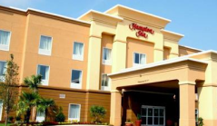 Hampton Inn - North hotel view