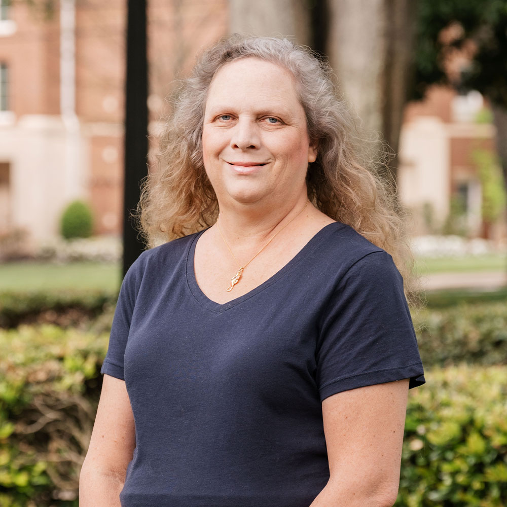 Paige Meeker headshot