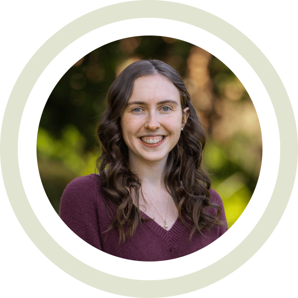 Sarah Watts Headshot