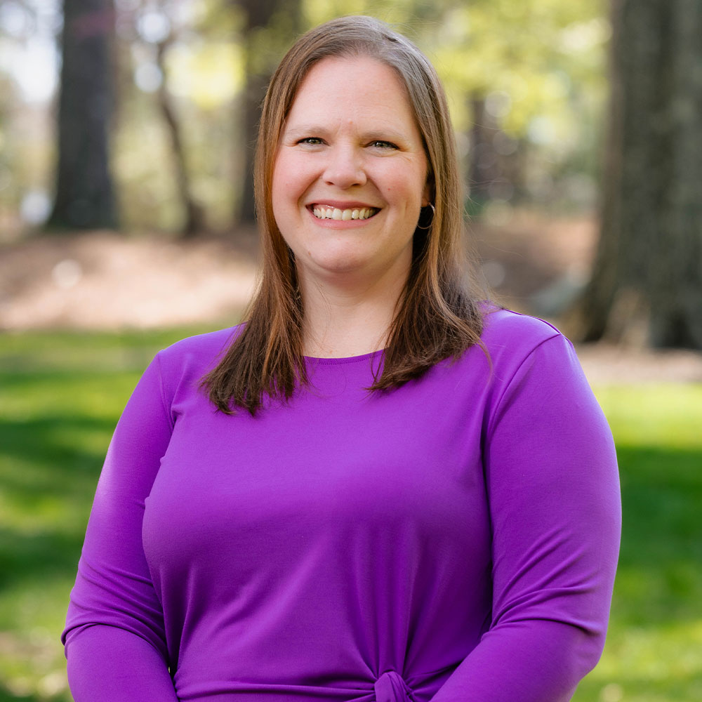 Lauren Imnoff headshot