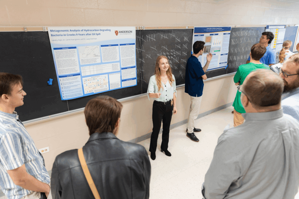 Landry Foye presenting her research at Anderson University's Research Showcase