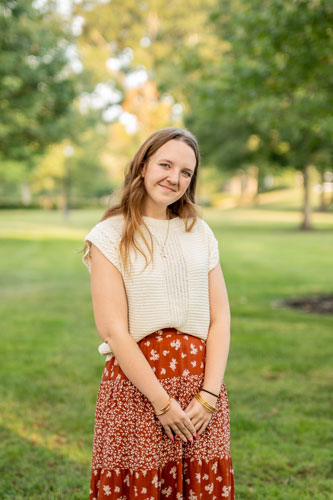 abby's headshot.jpg optimized abby's headshot.jpg optimized