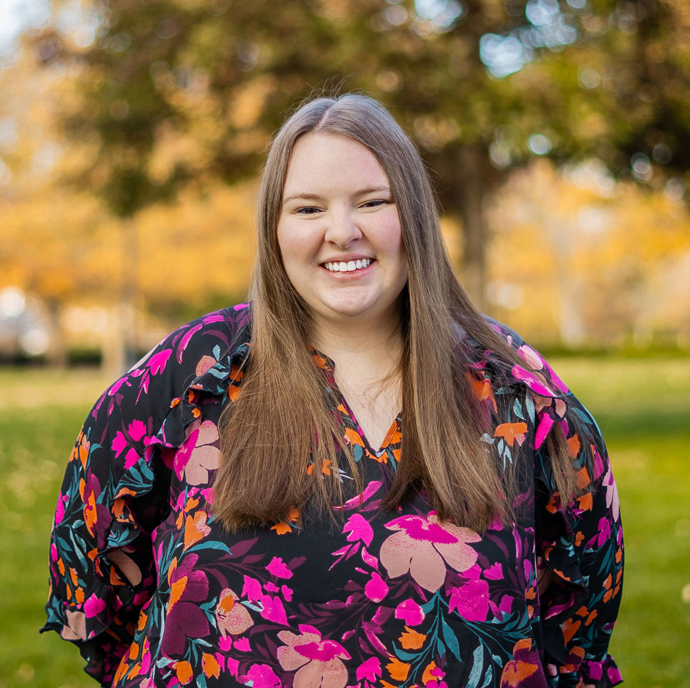 Kaitlyn Phillips Headshot